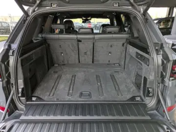 BMW X5 M60i xDrive Standheizung. Massage. AHK. PGSD.