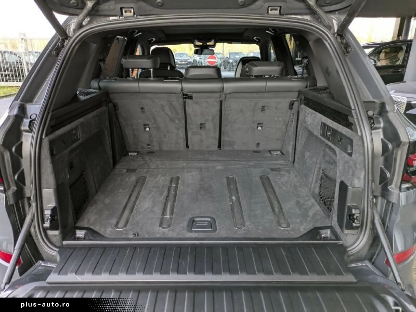 BMW X5 M60i xDrive Standheizung. Massage. AHK. PGSD.