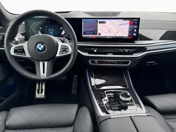 BMW X5 M60i xDr M SPORT PRO Pano 360  H K St G