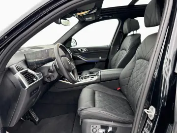 BMW X5 M60i xDr M SPORT PRO Pano 360  H K St G