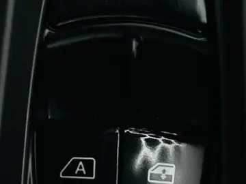 RENAULT KOLEOS 2018 2.0D E6 4X4 Garantie 12 Luni Rate Avans