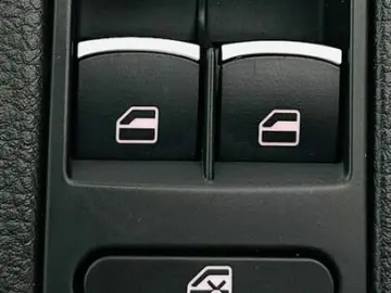 VOLKSWAGEN TIGUAN 2012 2.0D E5 Garantie 12 Luni Rate Avans 0