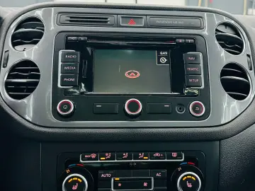 VOLKSWAGEN TIGUAN 2012 2.0D E5 Garantie 12 Luni Rate Avans 0