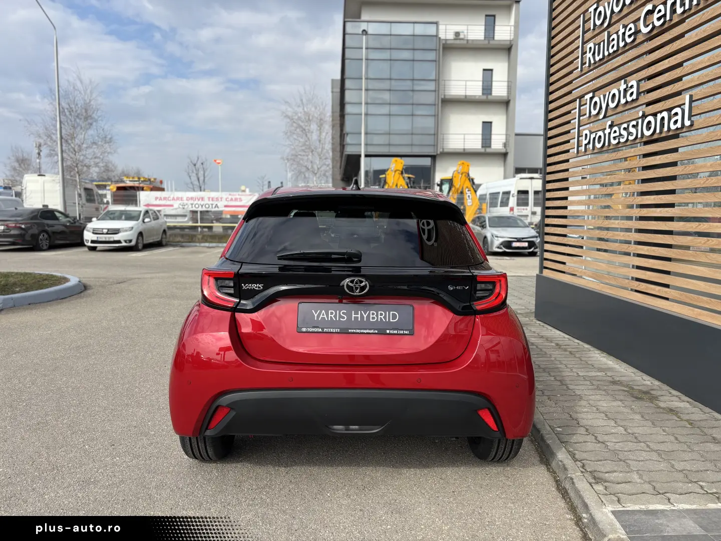 Yaris 1.5 HEV Busniess