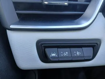 Renault Clio V TECHNO TCe 90