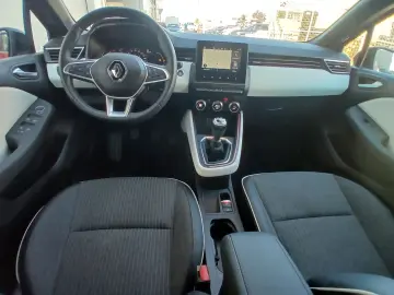 Renault Clio V TECHNO TCe 90