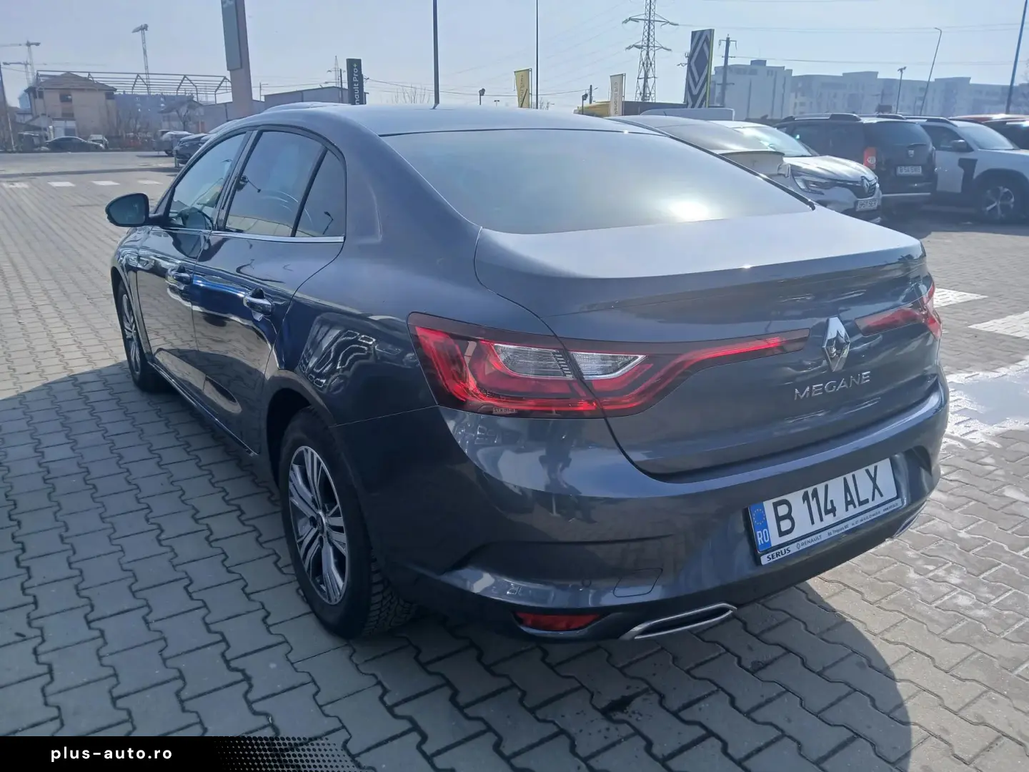 Renault  Megane Sedan Techno TCe 140 GPF