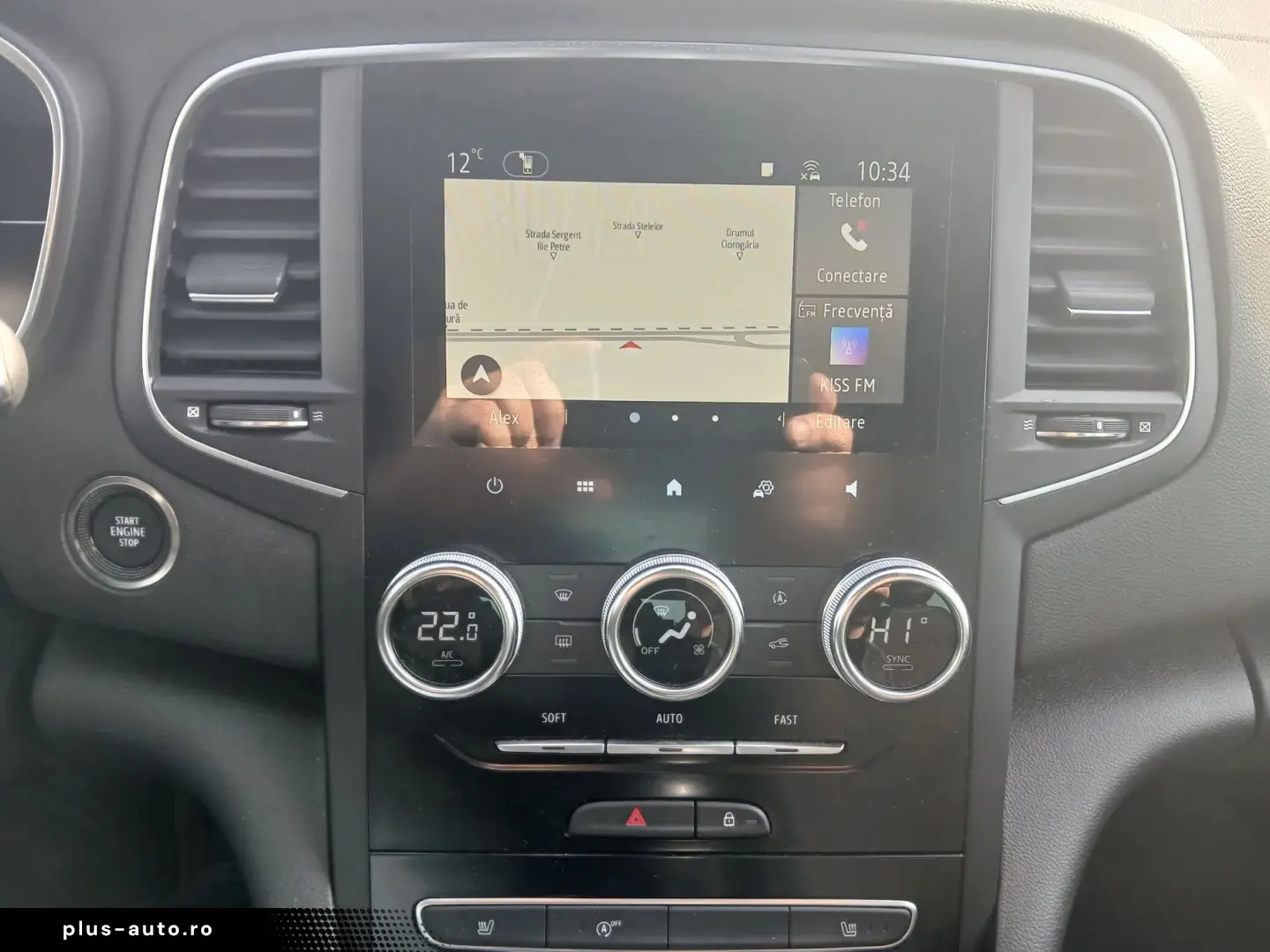 Renault  Megane Sedan Techno TCe 140 GPF