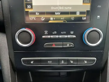 Renault Megane Sedan INTENS Energy TCe 130 CP EDC