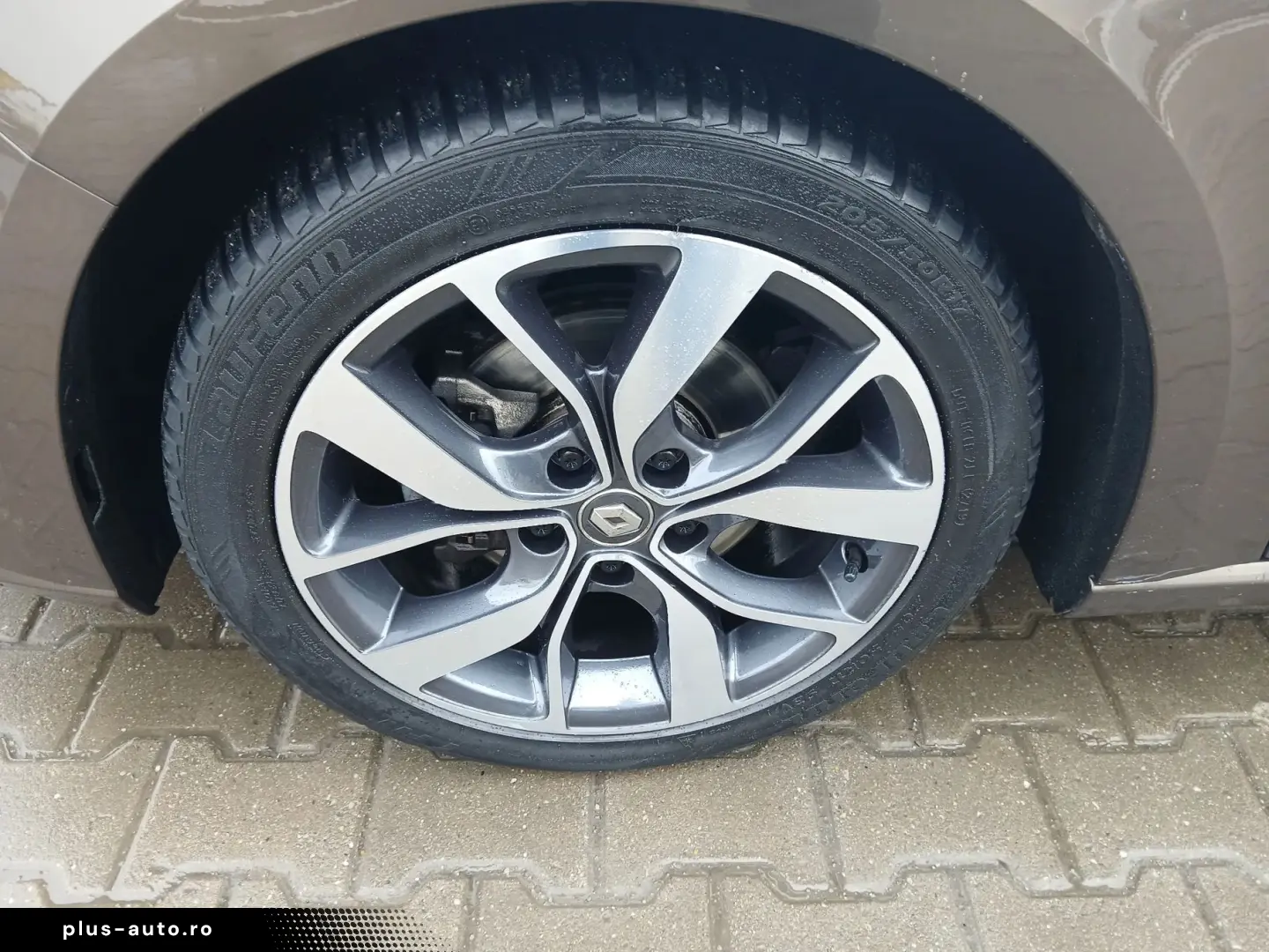 Renault Megane Sedan INTENS Energy TCe 130 CP EDC