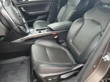 Renault Megane Sedan INTENS Energy TCe 130 CP EDC