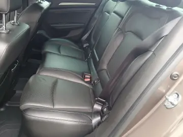 Renault Megane Sedan INTENS Energy TCe 130 CP EDC