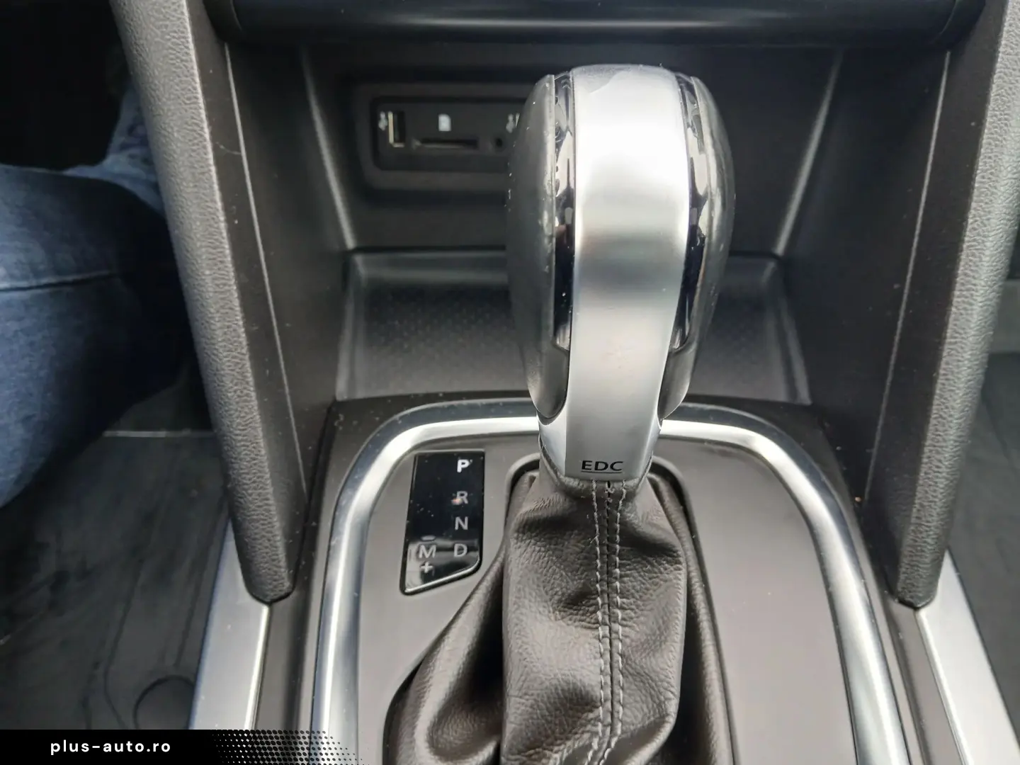 Renault Megane Sedan INTENS Energy TCe 130 CP EDC