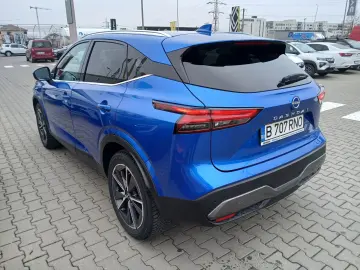 Nissan Qashqai TEKNA 1.3 l 156CP mild-hybrid 2WD