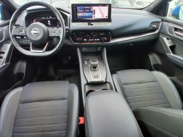 Nissan Qashqai TEKNA 1.3 l 156CP mild-hybrid 2WD