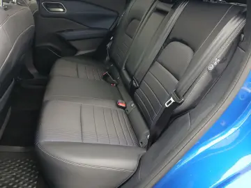 Nissan Qashqai TEKNA 1.3 l 156CP mild-hybrid 2WD