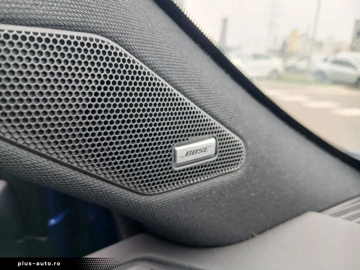 Nissan Qashqai TEKNA 1.3 l 156CP mild-hybrid 2WD