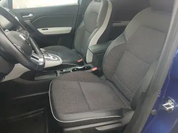 Renault Captur INTENS E-TECH Plug-in 160