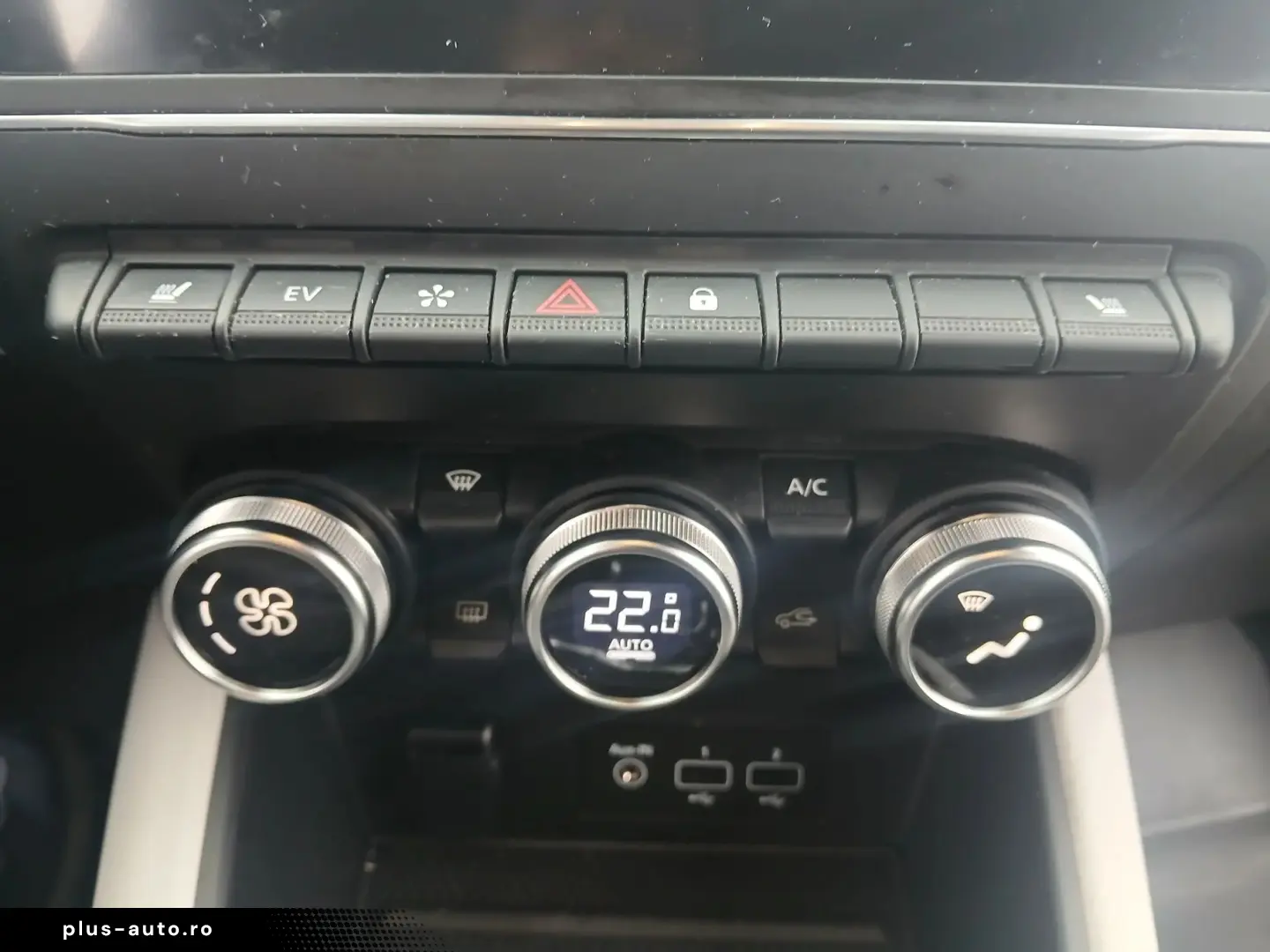 Renault Captur INTENS E-TECH Plug-in 160