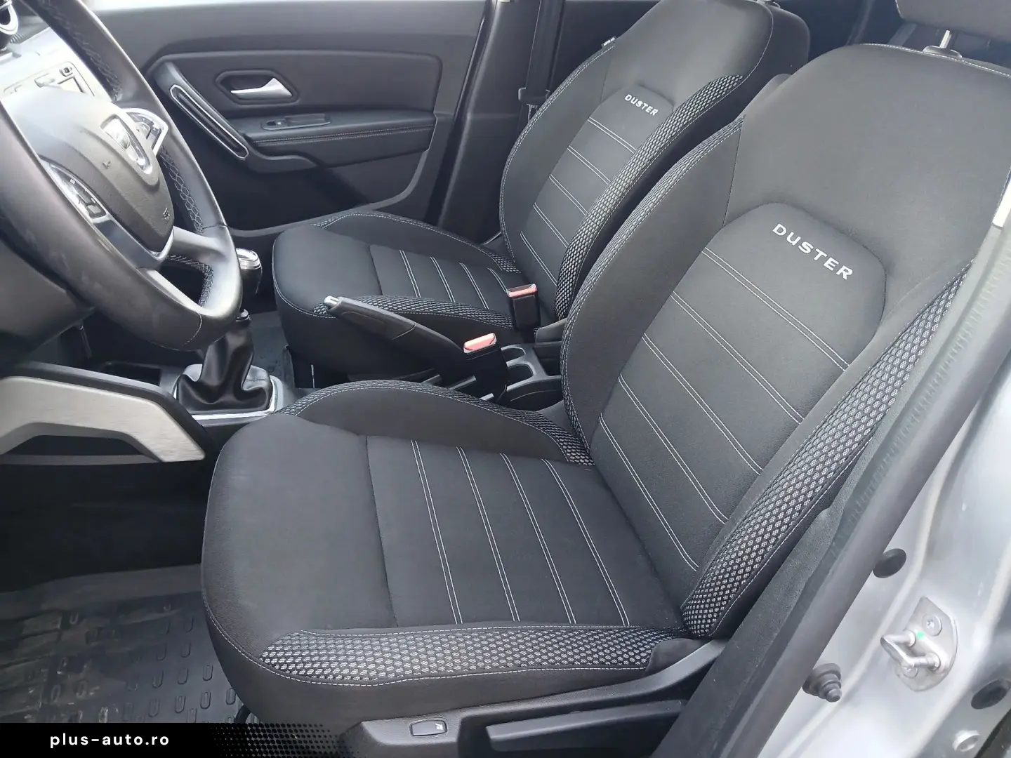 Dacia Duster Prestige 1.5 dCi 115 cp 4x4