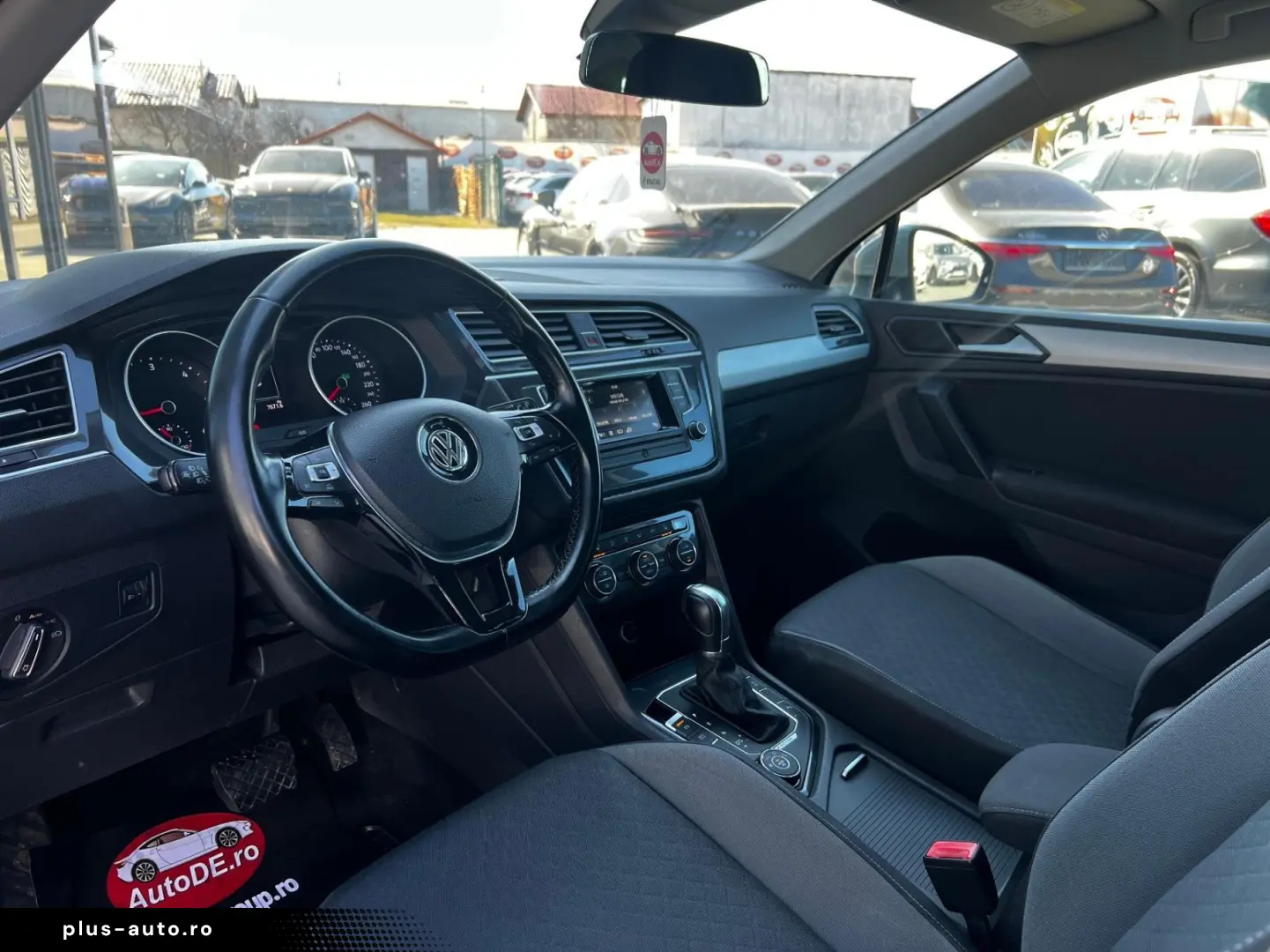 Volkswagen Tiguan Gen-Ii-2016