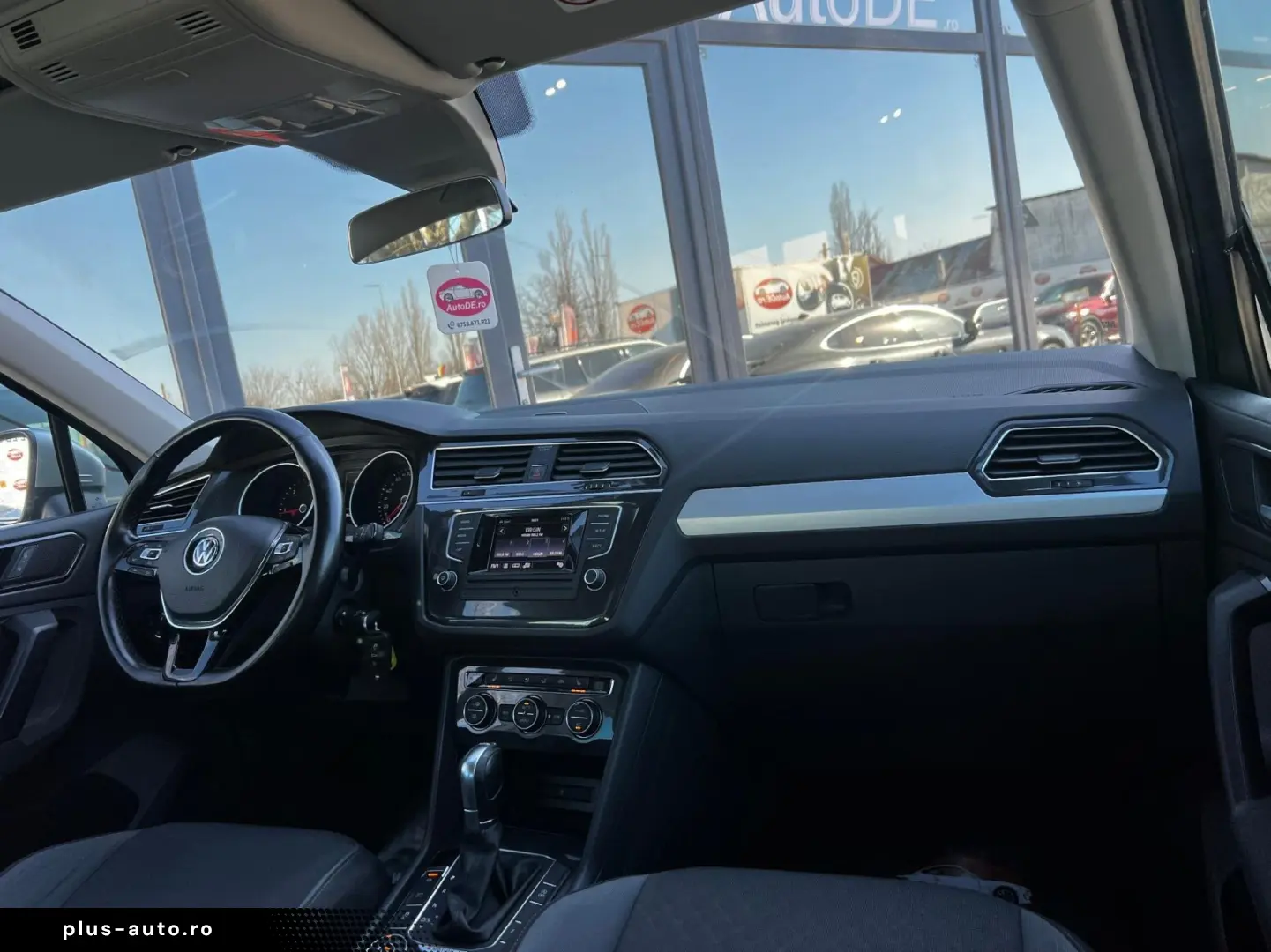 Volkswagen Tiguan Gen-Ii-2016