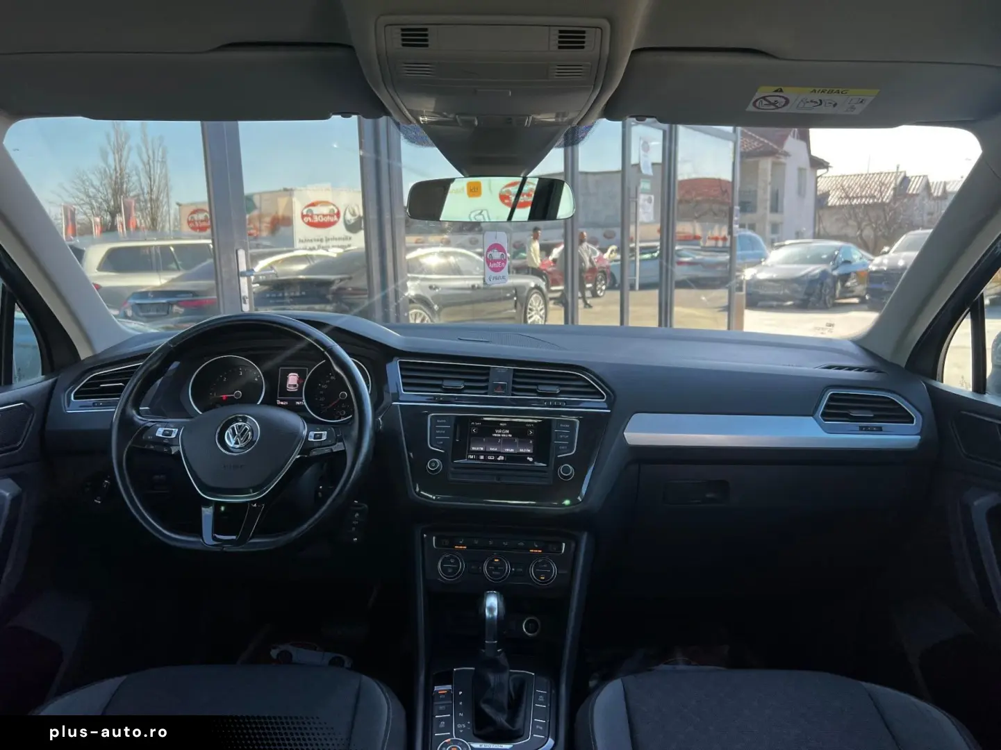 Volkswagen Tiguan Gen-Ii-2016