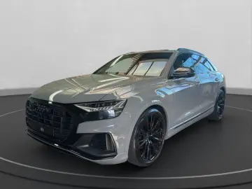 AUDI Q8 55 TFSI quattro competition plus MATRIX HUD S