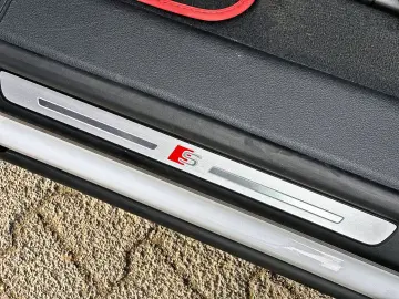 AUDI Q8 55TFSI qu S LINE PANO STANDHZ AHK MATRIX B&O