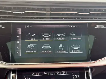 AUDI Q8 55TFSI qu S LINE PANO STANDHZ AHK MATRIX B&O