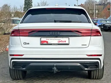AUDI Q8 55TFSI qu S LINE PANO STANDHZ AHK MATRIX B&O