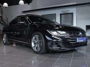 VW Arteon 2.0 TSI DSG R-LINE  PANO VIRTUAL ACC CAM