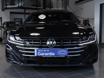 VW Arteon 2.0 TSI DSG R-LINE  PANO VIRTUAL ACC CAM