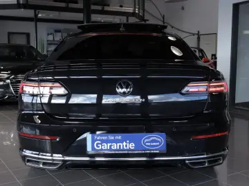 VW Arteon 2.0 TSI DSG R-LINE  PANO VIRTUAL ACC CAM