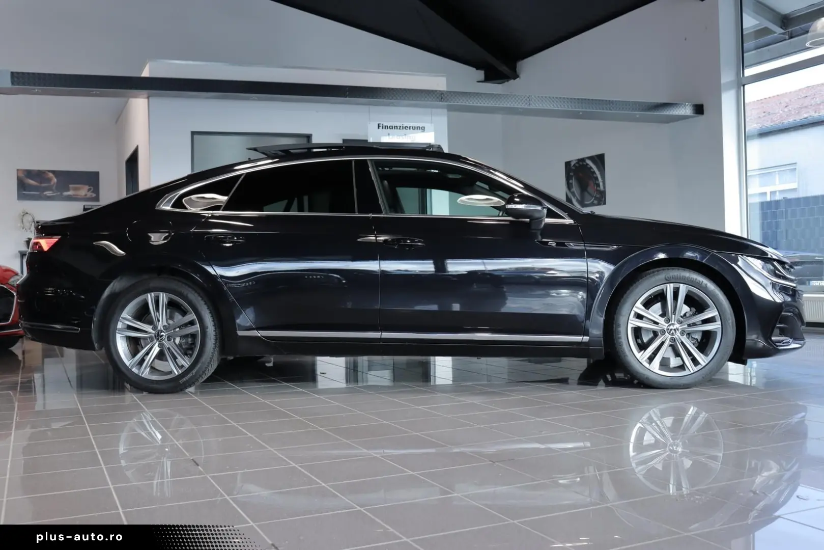 VW Arteon 2.0 TSI DSG R-LINE  PANO VIRTUAL ACC CAM