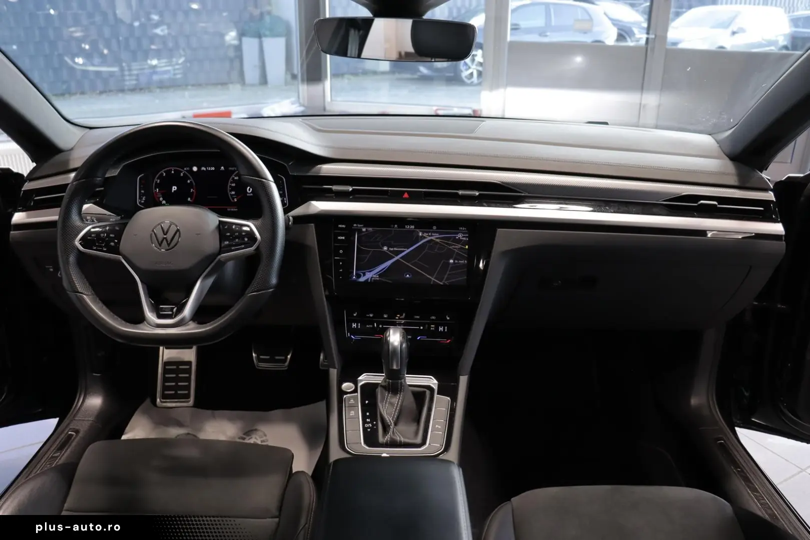 VW Arteon 2.0 TSI DSG R-LINE  PANO VIRTUAL ACC CAM