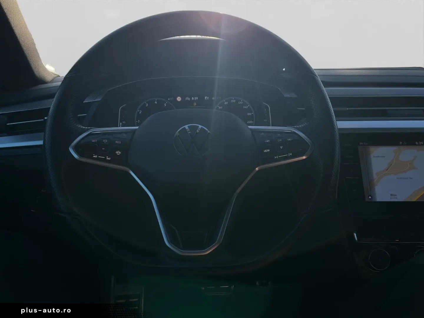 VW Arteon 2.0 TSI R-Line  DSG PANORAMA NAVI