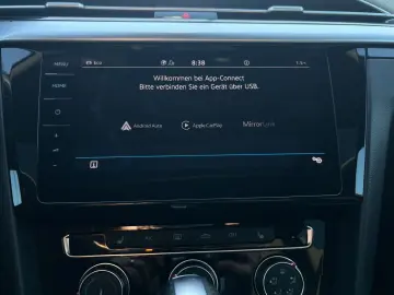 VW Arteon 2.0 TSI R-Line  DSG PANORAMA NAVI