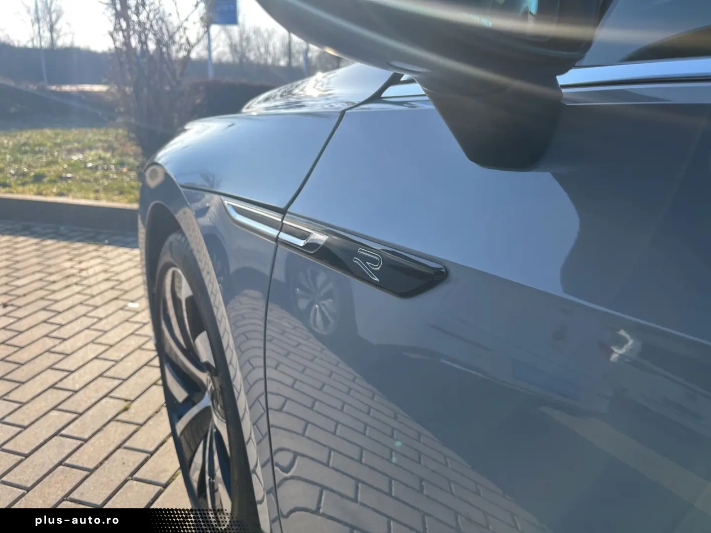 VW Arteon 2.0 TSI R-Line  DSG PANORAMA NAVI