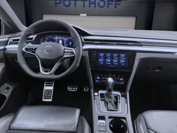 VW Arteon 2.0 TDI DSG R-LINE STDHZG PANO NAVI IQ.LI