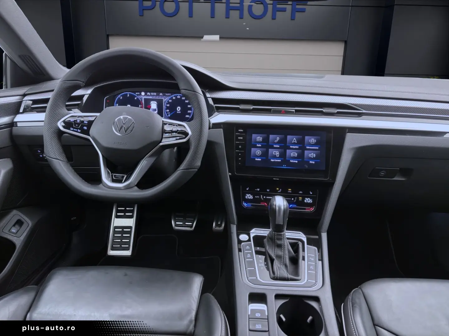 VW Arteon 2.0 TDI DSG R-LINE STDHZG PANO NAVI IQ.LI