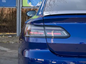 VW Arteon 2.0 TSI  R-Line LED Navi Leder Pano HuD P