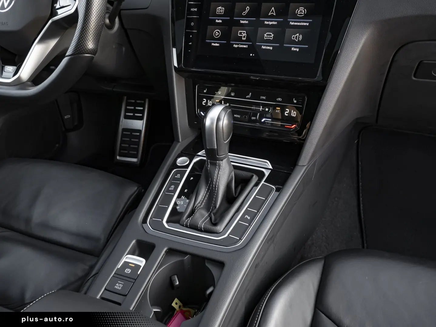 VW Arteon 2.0 TSI  R-Line LED Navi Leder Pano HuD P