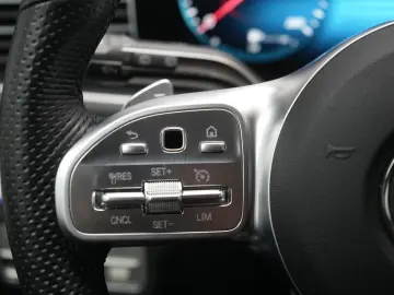 MERCEDES-BENZ GLE 400 d 4Matic 9G-Tronic Navi Kamera Lane