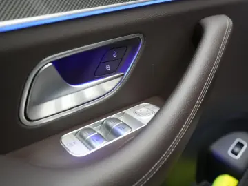 MERCEDES-BENZ GLE 400 d 4Matic 9G-Tronic Distronic HUD P