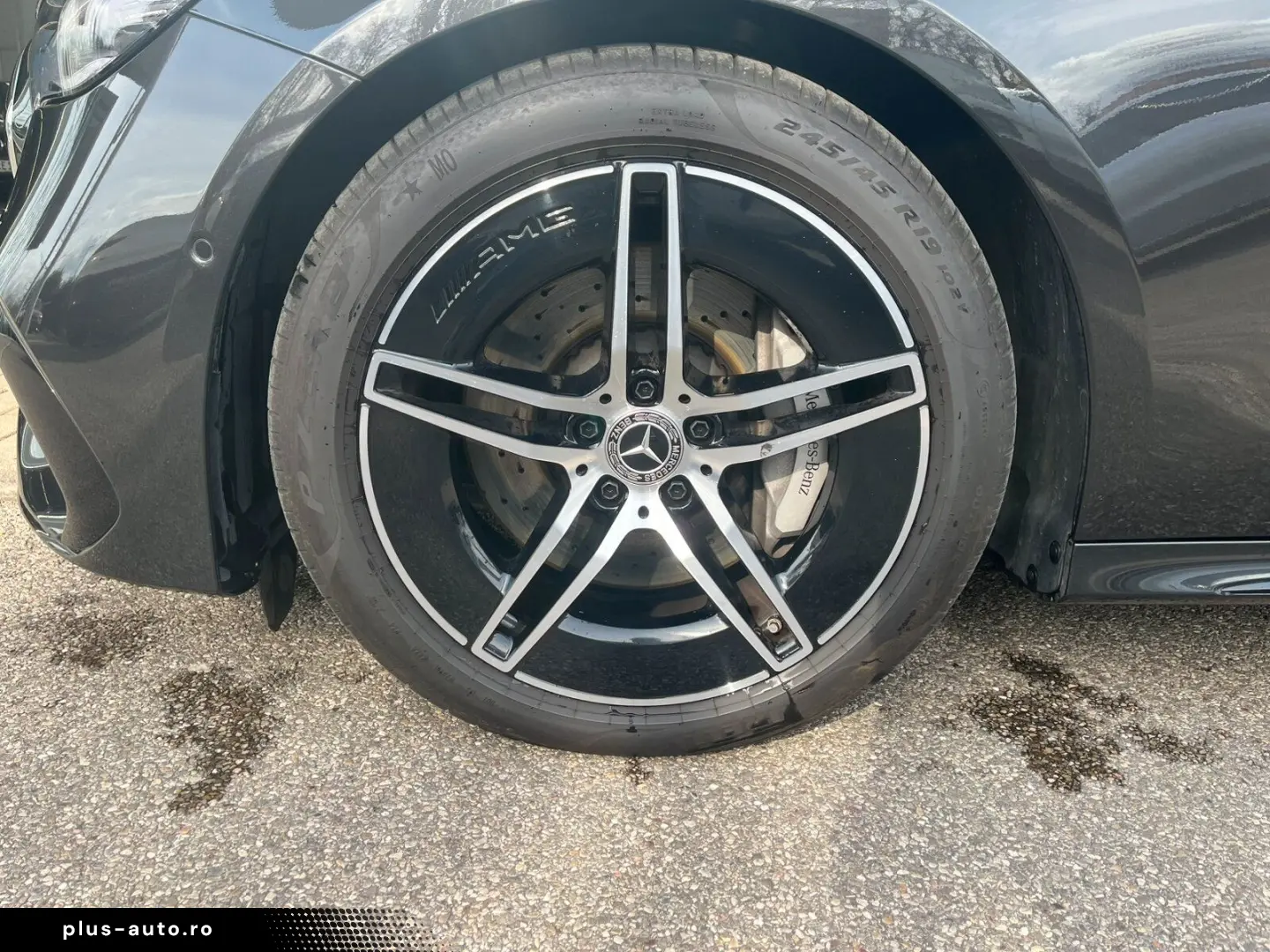 MERCEDES-BENZ E 450 4M AMG  DISTRO MEMORY PANO 360 BURMESTER