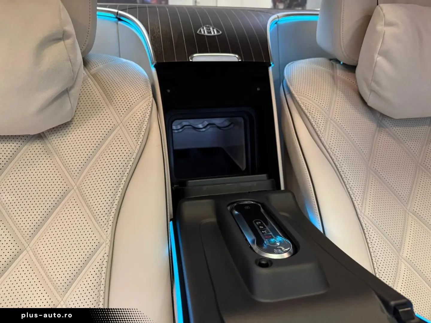 MERCEDES-BENZ S 680 Maybach TWO TONE RED GOLD 4 SEAT&hellip;