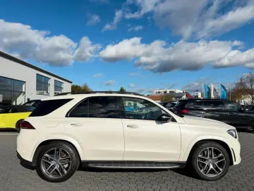 MERCEDES-BENZ GLE 350de 4M