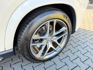 MERCEDES-BENZ GLE 350de 4M