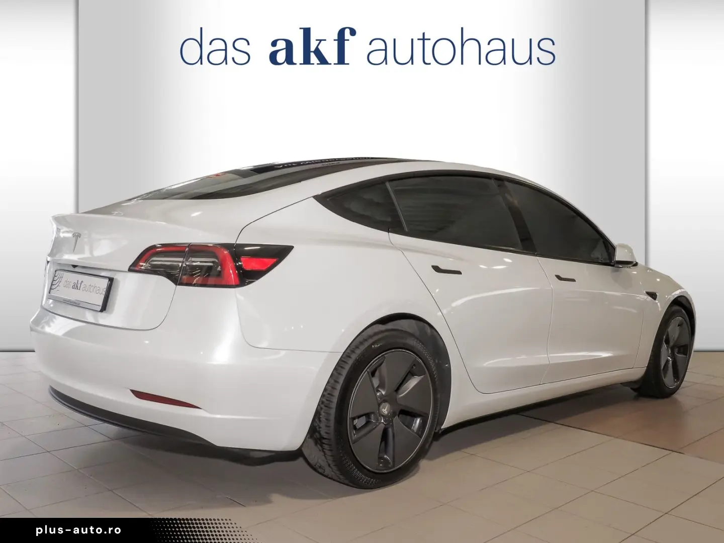 TESLA MODEL 3 60 kWh-Navi Kamera ACC SHZ Glasdach SHZ